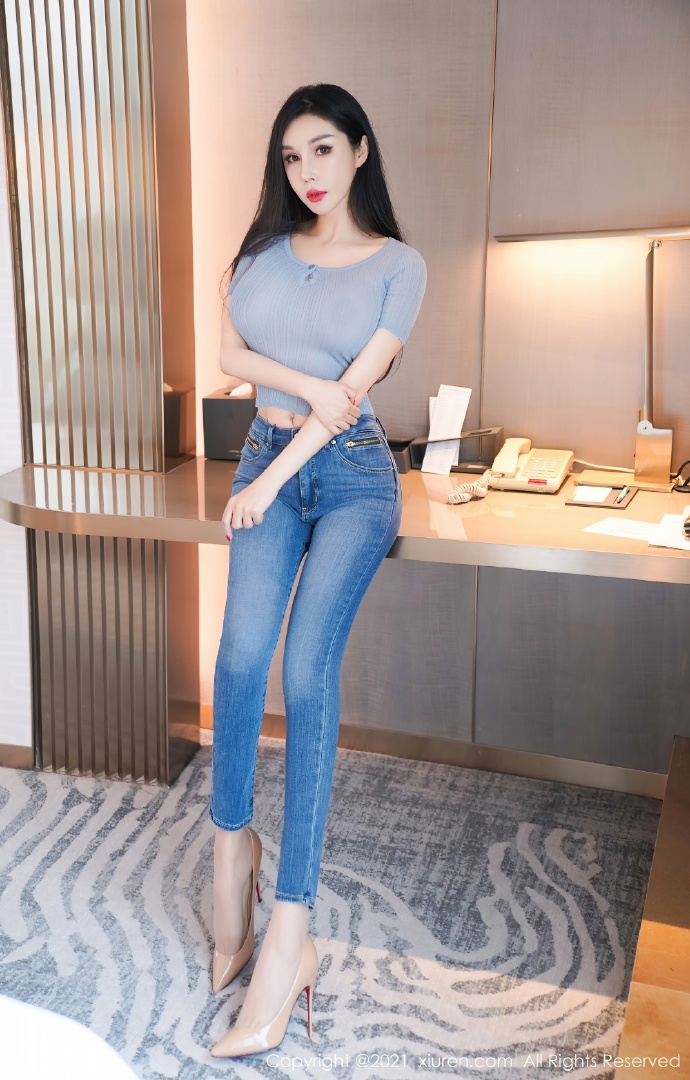 蹦蹦跳跳的世界